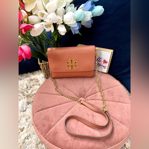 ❌SOLD❌   🌸ON SALE🌸  Brand New Tory Burch Crossbody Bag 100% Authentic leather! - Picture 3 of 9